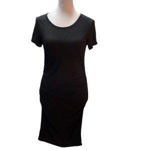 NWT Smallshow Black Ruched Sides Short Sleeve Knee Length Maternity Dress Small